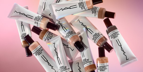 STROBE DEWY SKIN TINT